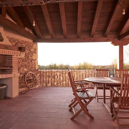 Casa Rural Victoriano Pedraza Rades de Abajo エクステリア 写真