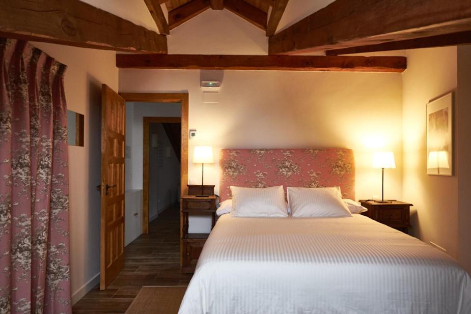 Casa Rural Victoriano Pedraza Rades de Abajo エクステリア 写真